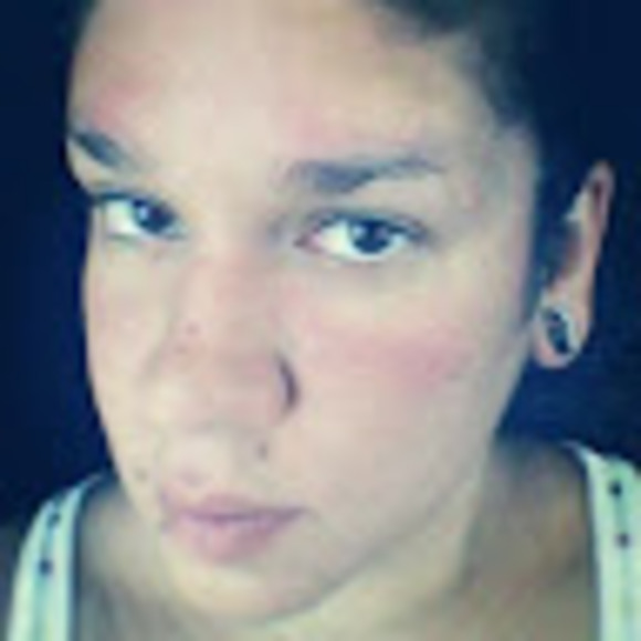 Meet your Posher, Jadie - Picture 1 of 1